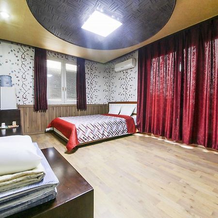 Venus Motel & Pension Boryeong Exterior foto